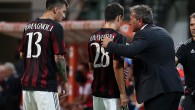 AC Milan's coach Sinisa Mihajlovic talks with his players Giacomo Bonaventura and Alessio Romagnoli (L) during the Italy Cup third qualifying round soccer match AC Milan vs AC Perugia at Giuseppe Meazza stadium in Milan, Italy, 17 August 2015.
ANSA/MATTEO BAZZI